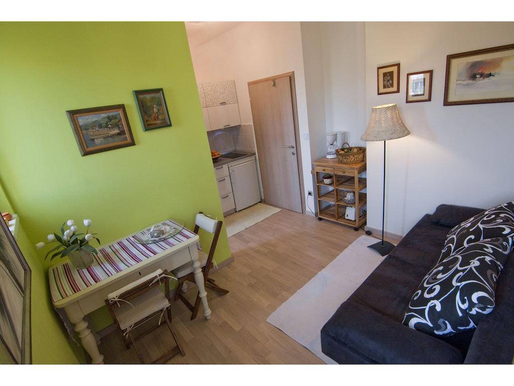 Apartment Solenta Spalato Zimmer foto
