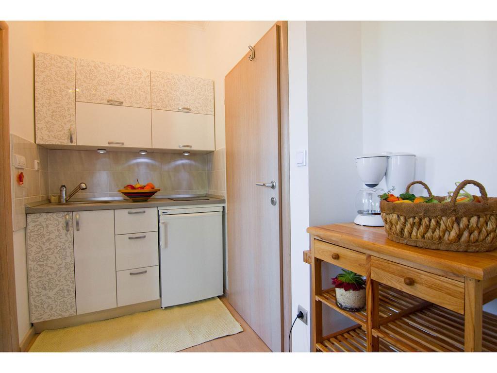 Apartment Solenta Spalato Zimmer foto