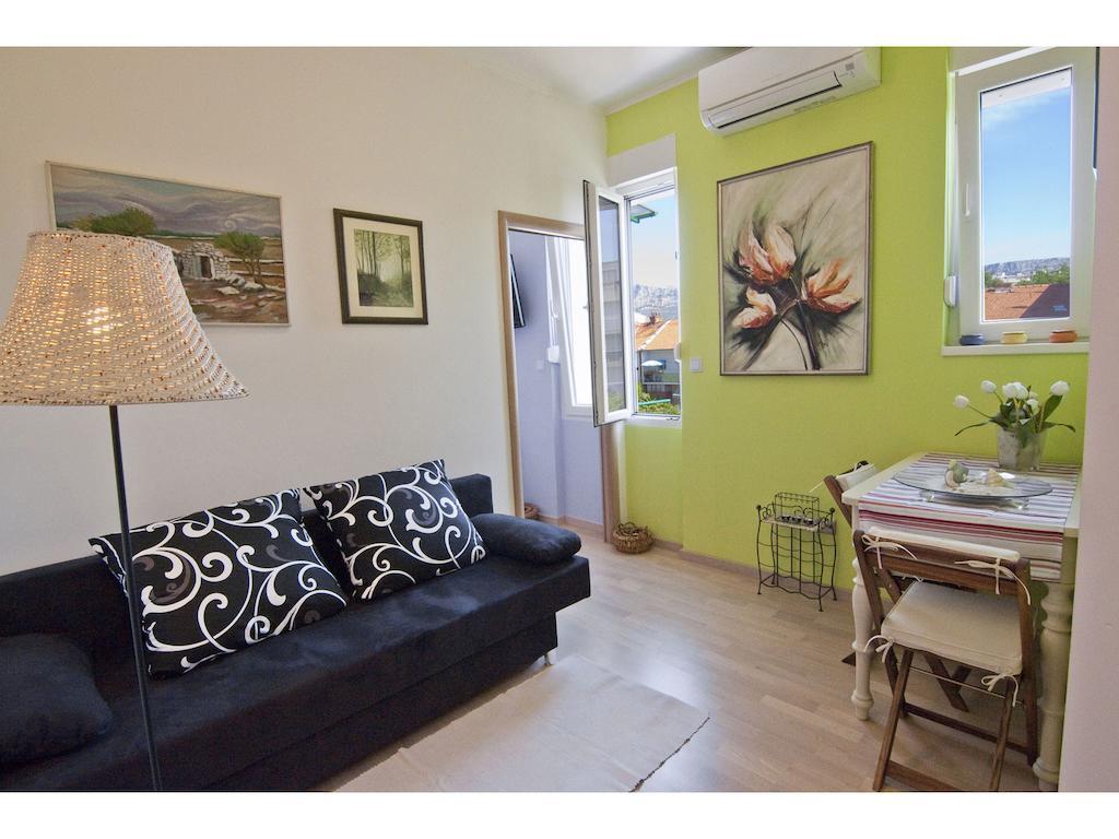 Apartment Solenta Spalato Zimmer foto